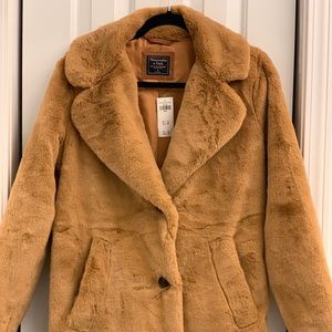 NWT Medium length Faux fur coat